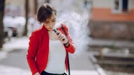 Fumar no solo daña los pulmones, podría potenciar el riesgo de estas afecciones