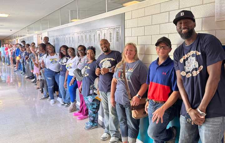 Flint Southwestern Academy class of ‘95 goes back to high school 30 years later