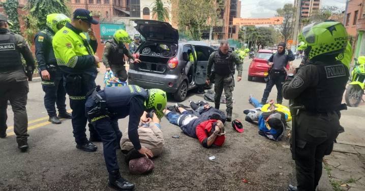 Capturan a cinco presuntos responsables de robo a droguería en el norte de Bogotá