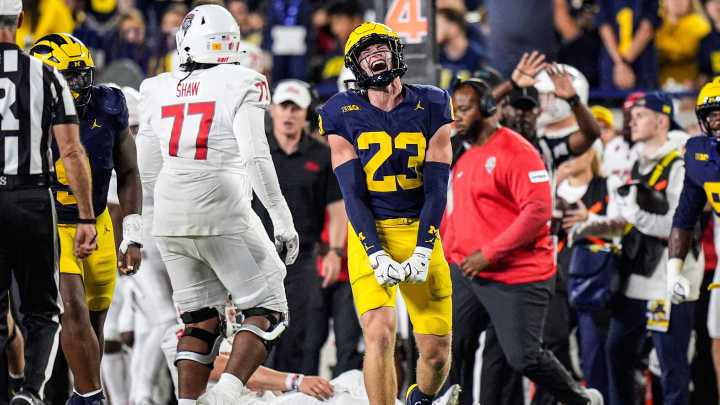 With Jaishawn Barham out early, expect Cole Sullivan to step up for Michigan