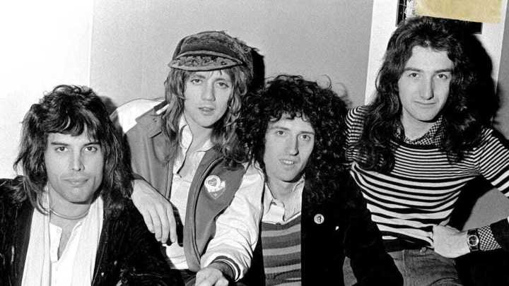 Más de 50 voces y banda en vivo rinden homenaje a Queen en Bogotá