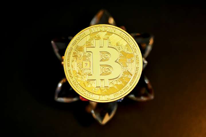 Bitcoin In Consolidation Amid Treasury Companies’ Focus On Altcoins, Says Novogratz