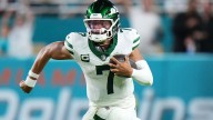 Jets QB Justin Fields joins incredibly rare Lamar Jackson NFL club in MNF vs. Dolphins