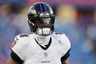 Bills eject fan who hit DeAndre Hopkins' helmet, got into altercation with Lamar Jackson