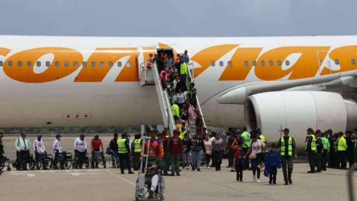Más de 300 venezolanos provenientes de EE.UU llegan al país