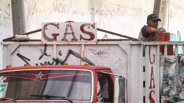 Repartidores de Gas Tomza paran labores en Chachapa por abusos del gerente
