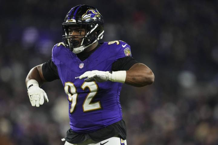 Ravens Pro Bowl DT Nnamdi Madubuike placed on IR with neck injury