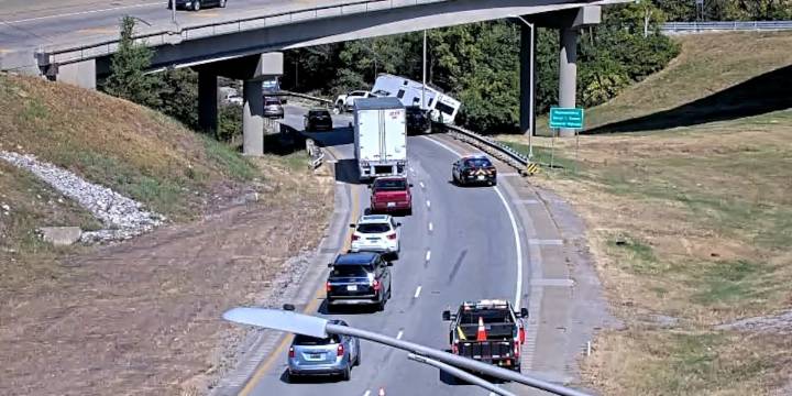 Camper off road on I-64 East near the Sherman Minton