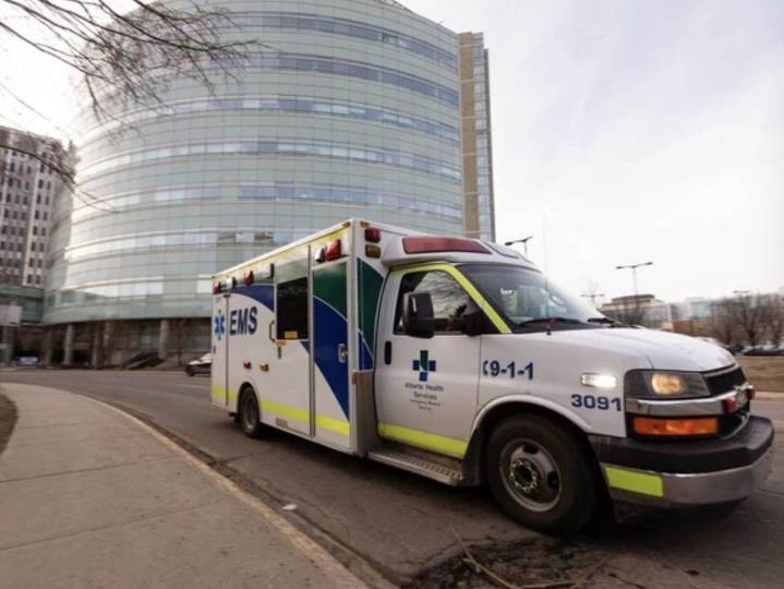 Nearly 200,000 Albertans left ERs before treatment in 2024: report