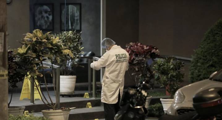 Lince | Cámaras registran ataque a trabajador diplomático de Indonesia: lo esperaban en la entrada de su edificio