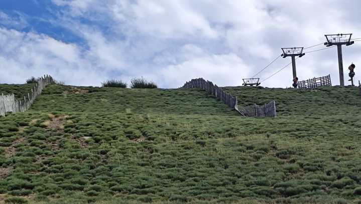 La Covatilla, en situación "de abandono", afronta una reparación clave para abrir la temporada de esquí