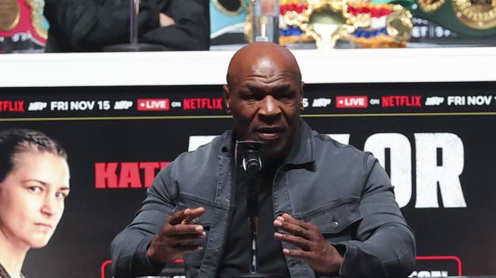 Mike Tyson, Floyd Mayweather reportedly agree to bizarre match