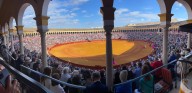 San Miguel y Feria de Otoño, carteles de postín, cámaras de televisión y colas en las taquillas