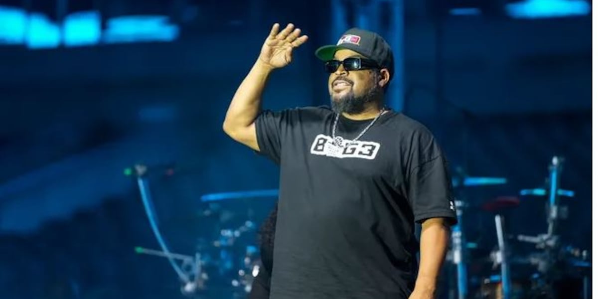 Fire damages Ice Cube’s tour bus in Portland, spokesperson says