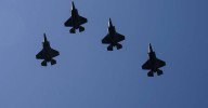 Trump ordenó el despliegue de aviones de combate en Puerto Rico para combatir el narcotráfico
