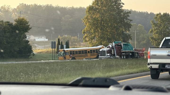 School bus, semitruck crash shuts down US25 in Hamblen County