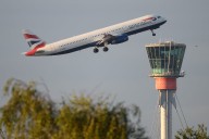 Un ciberataque causa retrasos y cancelaciones en varios aeropuertos europeos