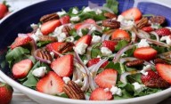 Ensalada agridulce: receta para sumar frutillas a la dieta esta primavera
