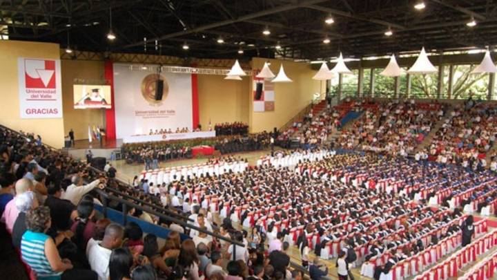 Un salario mínimo por semestre: así funcionará la beca para jóvenes recién egresados de colegios públicos en Cali y que quieran ir a la U