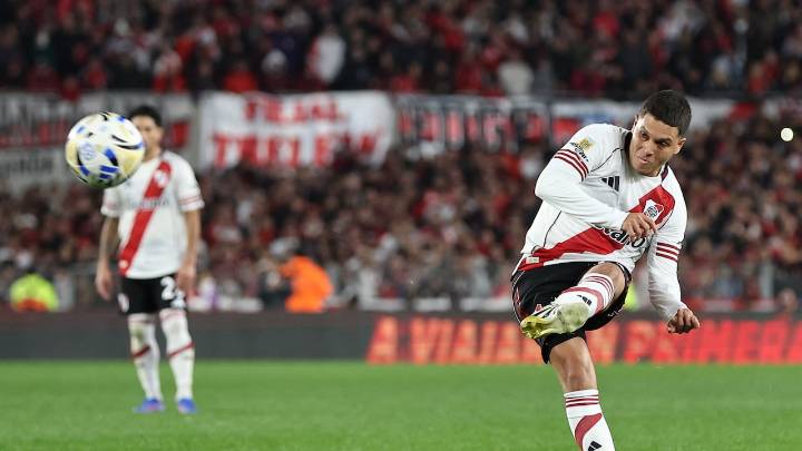 ¿Juanfer Quintero será desconvocado de la Selección Colombia? Revelan lo que ocurrió con River