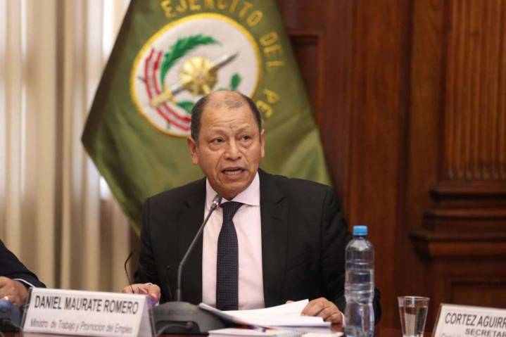 Perú busca reducir la informalidad y fortalecer la capacitación laboral