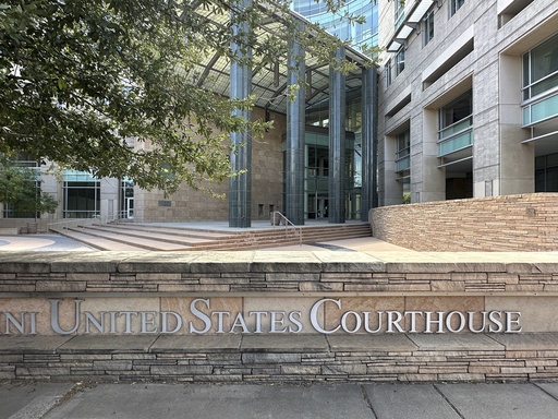 Judge temporarily blocks US effort to remove dozens of immigrant Guatemalan and Honduran children