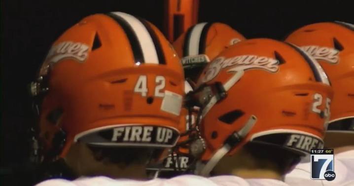 Brewer outlasts Belfast to open season with a win