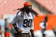 Jadeveon Clowney arrested just days before signing with Cowboys