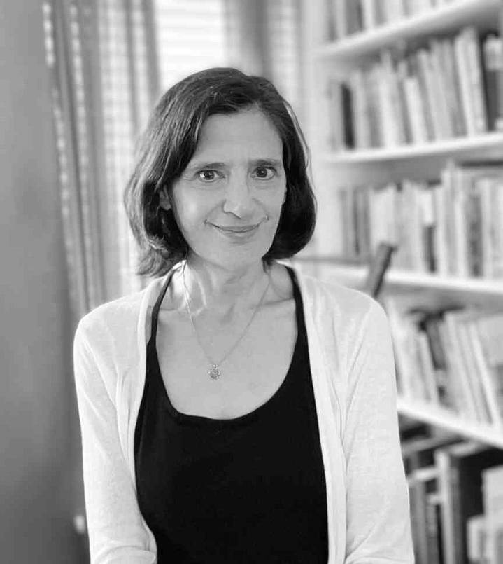 Arkansas poet Carolyn Guinzio winner of 2025 Porter Fund Literary Prize