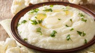 Cómo hacer Puré de coliflor: la receta de primavera con 5 ingredientes y en 20 minutos