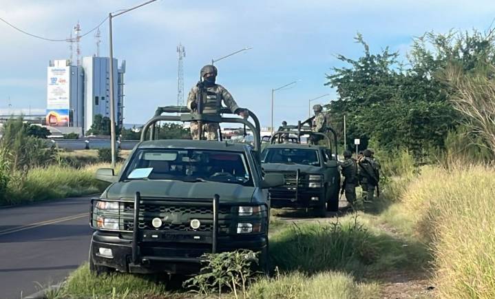 Hallan restos humanos dentro de bolsas de basura en Culiacán