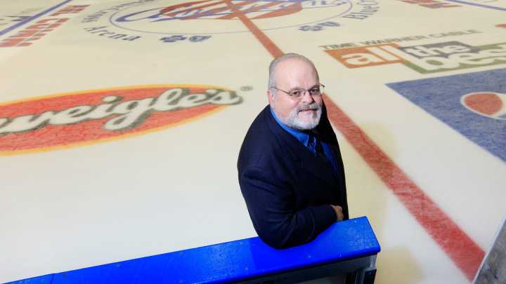 The voice of the Amerks to call it a career after decades in the booth