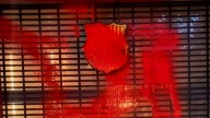 Atacan la tienda del Barcelona por su complicidad con Israel, Spotify y la República Democrática del Congo