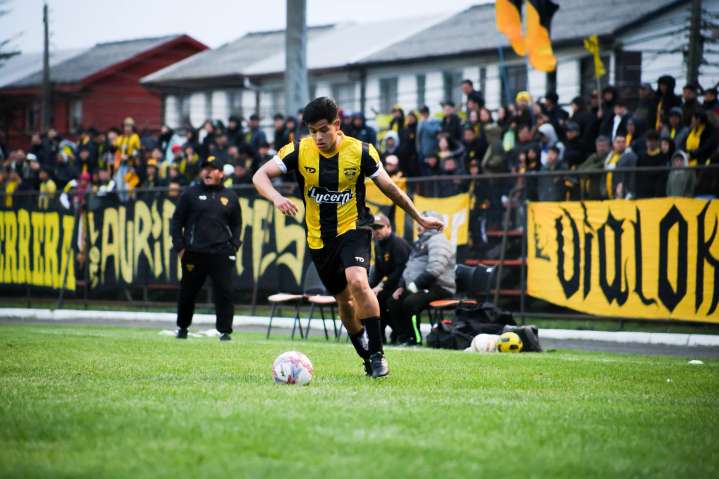 El Inmortal resurge: Fernández Vial vuelve con garra y gol en Chiguayante