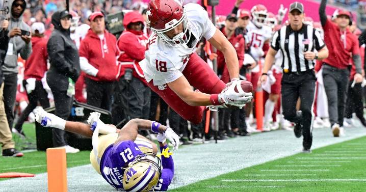 A massive underdog, here’s how WSU can knock off UW in 117th Apple Cup