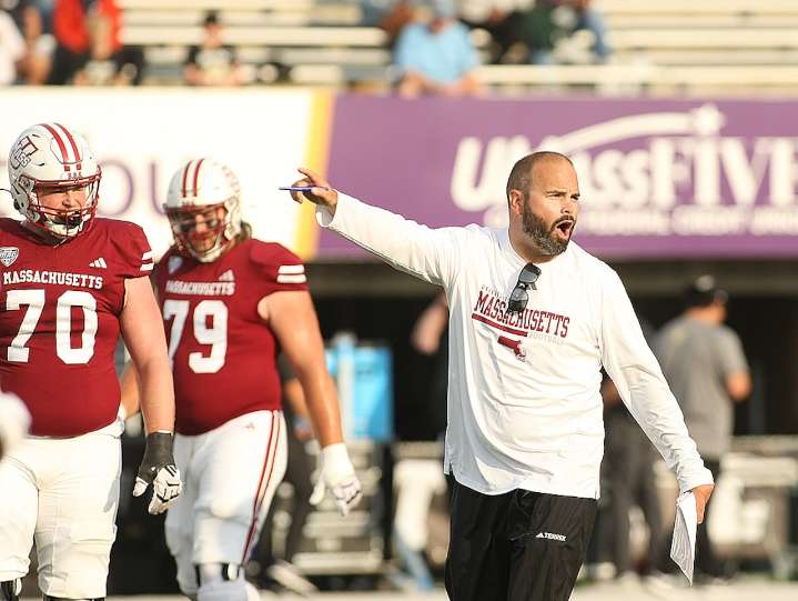 UMass vs. Missouri on ESPNU: Where to watch college football for free tonight