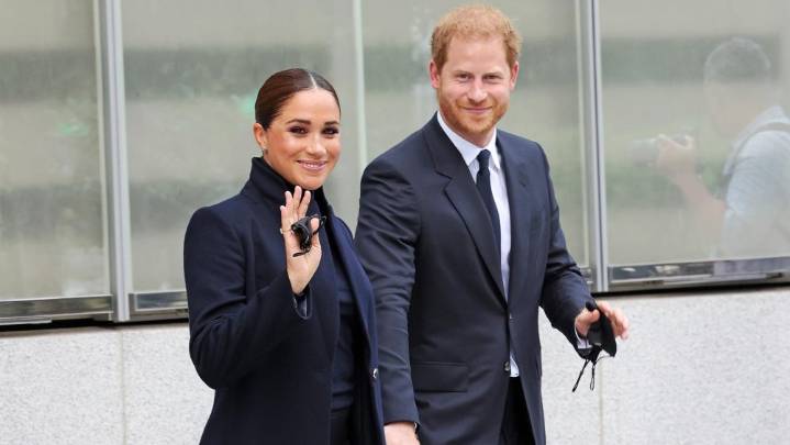 Celeb Couples Who Opened Up About Tackling Long