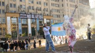 Las universidades se le paran de mano a la motosierra libertaria