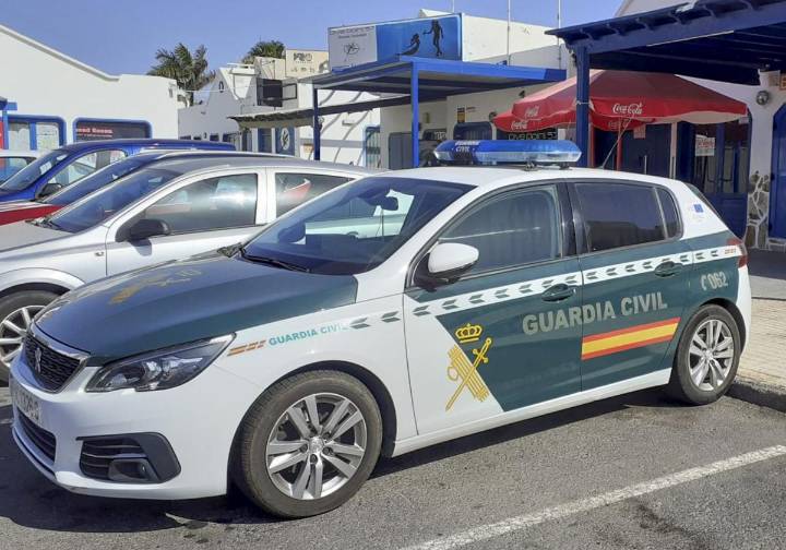 El juez envía a prisión al acusado de supuestamente apuñalar a su pareja en Arico
