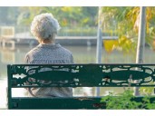 Dear Abby: Elderly woman isolates herself from her children