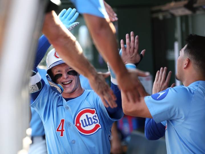 Column: Chicago Cubs reduce angst with home