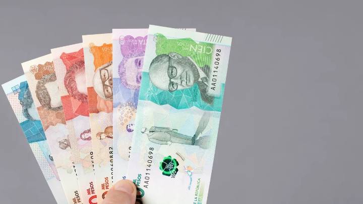 Ministerio de Trabajo da pistas de cómo será negociación para aumento de salario mínimo en 2026