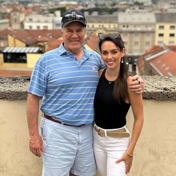 Jordon Hudson Supports Bill Belichick During UNC Coaching Debut