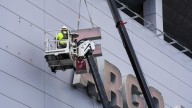 Wells Fargo Arena signage removed in preparation for Casey's Center
