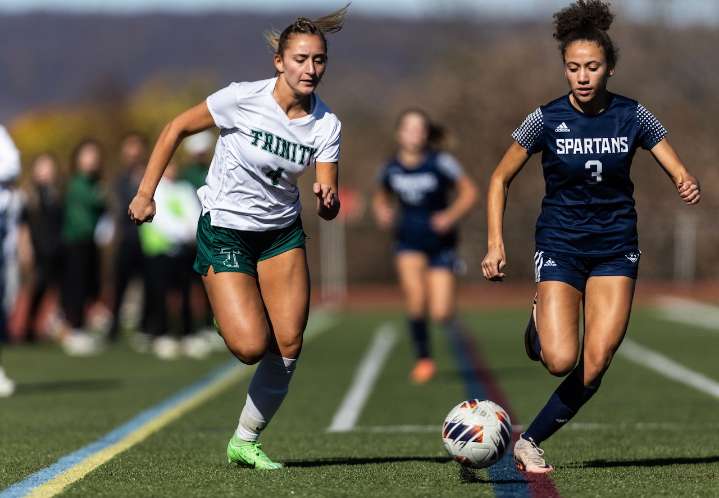 Maria Scherr earns 100th career point for Trinity girls soccer in win over Susquehanna Township