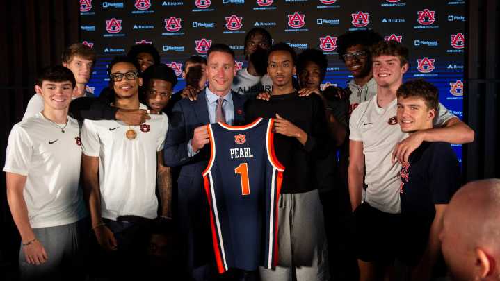 How Bruce Pearl retirement, Steven Pearl hiring went down behind the scenes