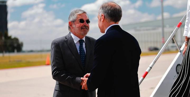 Mark Carney, primer ministro de Canadá, llega a México para reunirse con Sheinbaum