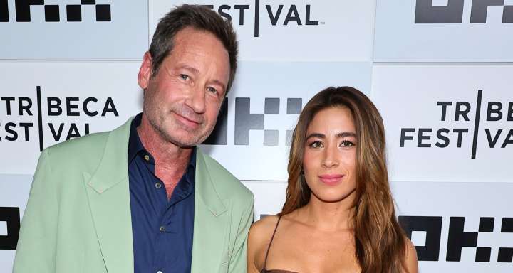 David Duchovny Confirms Marriage to Monique Pendleberry For First Time | David Duchovny, Monique Pendleberry, Shopping