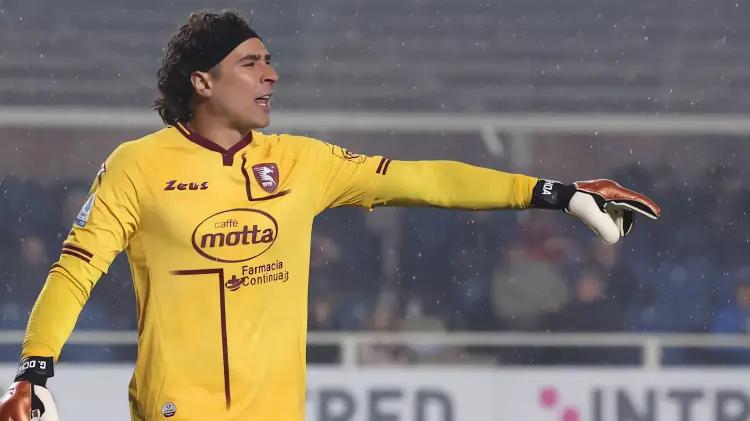 Guillermo Ochoa ficha con el AEL Limassol de Chipre a los 40 años