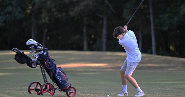 Photos: Nelson Govs golf team in action at Stoney Creek